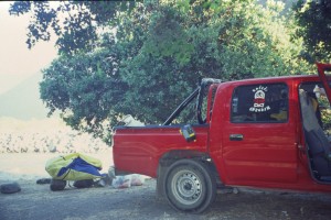 0106 spaní u Tena.jpg